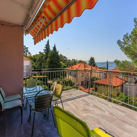 Apartamento Jasminka Loncaric Crikvenica Exterior foto